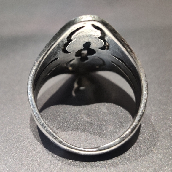 Vintage Sterling Silver Marcasite & Onyx Ring - Picture 10 of 16